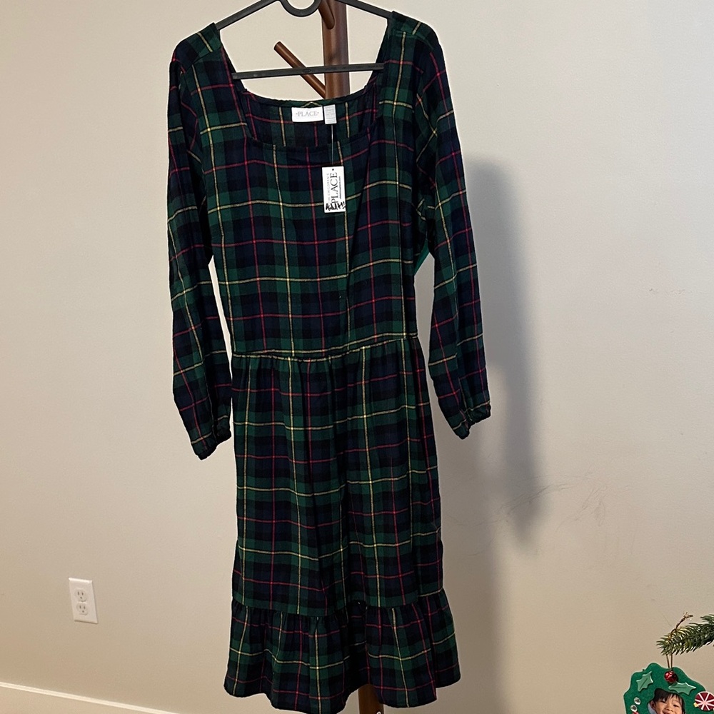 NWT TCP Women’s Plaid Flannel Tiered Dress -Green Size Medium 100% Cotton